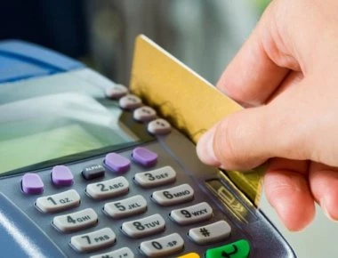 Αφορολόγητο: Πώς θα το πετύχουμε με πλαστικό χρήμα
